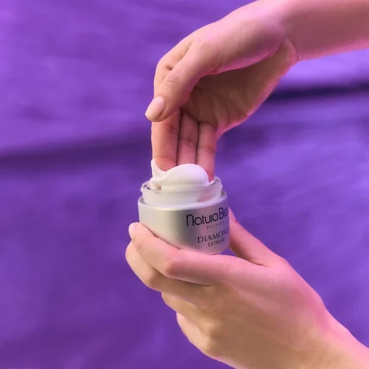 Natura Bissé Diamond Extreme Cream – Light Texture | Energizuojantis ir atstatantis veido kremas su lengva tekstūra 50 ml