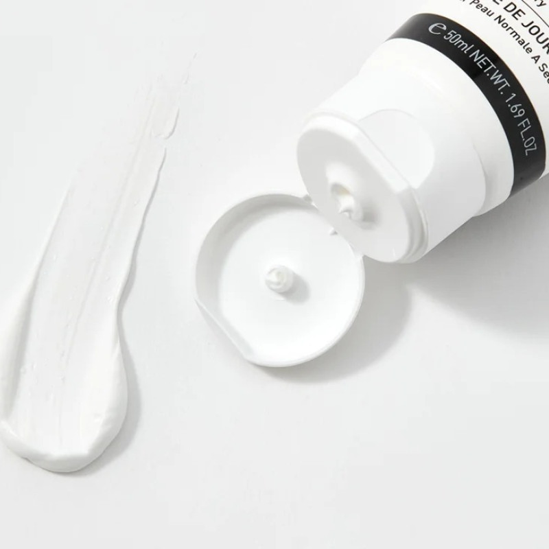 GIGI Ester C Moisturizer SPF20 | Увлажняющий дневной крем с SPF20 50 мл