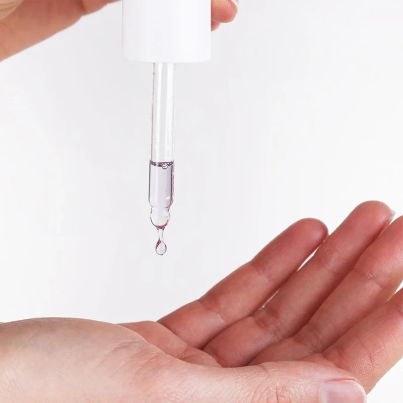 Medik8 Bakuchiol Peptides | Peptidų serumas su bakuchioliu 30 ml