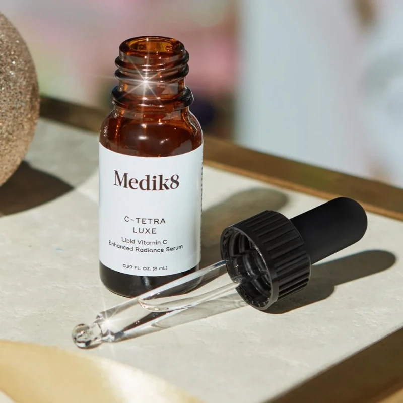 Medik8 C-Tetra Luxe | C vitamino serumas intensyviam odos spindesiui 30 ml
