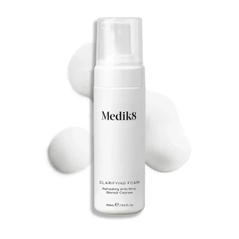 Medik8 Clarifying Foam | Valomosios AHA/BHA putos problematiškai odai 150 ml
