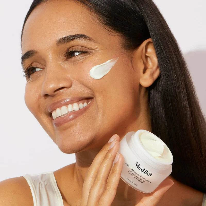 Medik8 Daily Radiance Vitamin C | C vitamino dieninis kremas su SPF30 50 ml