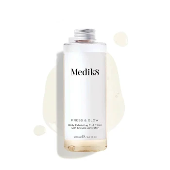 Medik8 Press & Glow Refill | Pildomas PHA tonikas odos spindesiui 200 ml