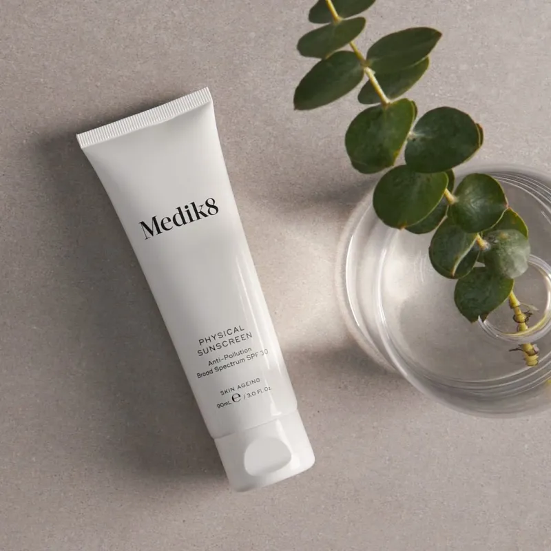 Medik8 Physical Sunscreen SPF50 | Mineralinis veido apsauginis kremas SPF50 60 ml