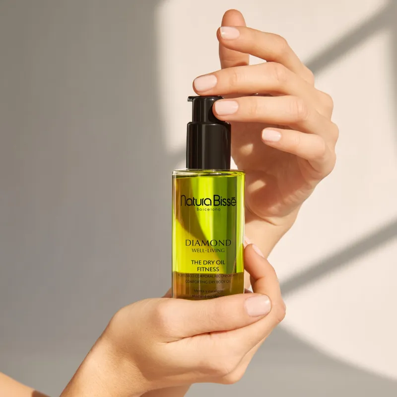 Natura Bissé Diamond Well‑Living The Dry Oil – Fitness | Atgaivinanti sausa kūno aliejus su pipirmėte ir eukaliptu 100 ml